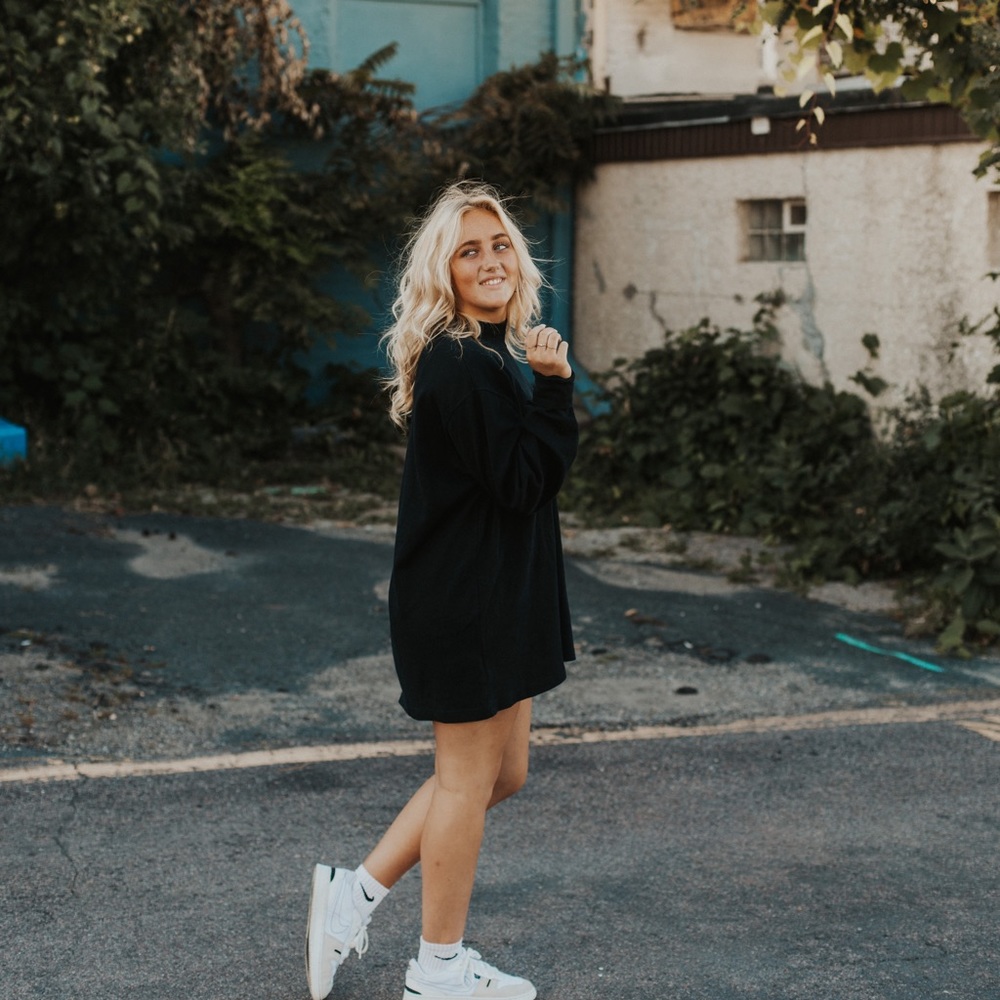 Meet your Posher, Lydia